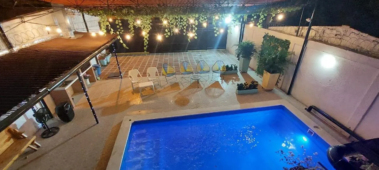 Feriehus Cabana Las Marias, Climatizada, Piscina Y Bbq Santa Marta